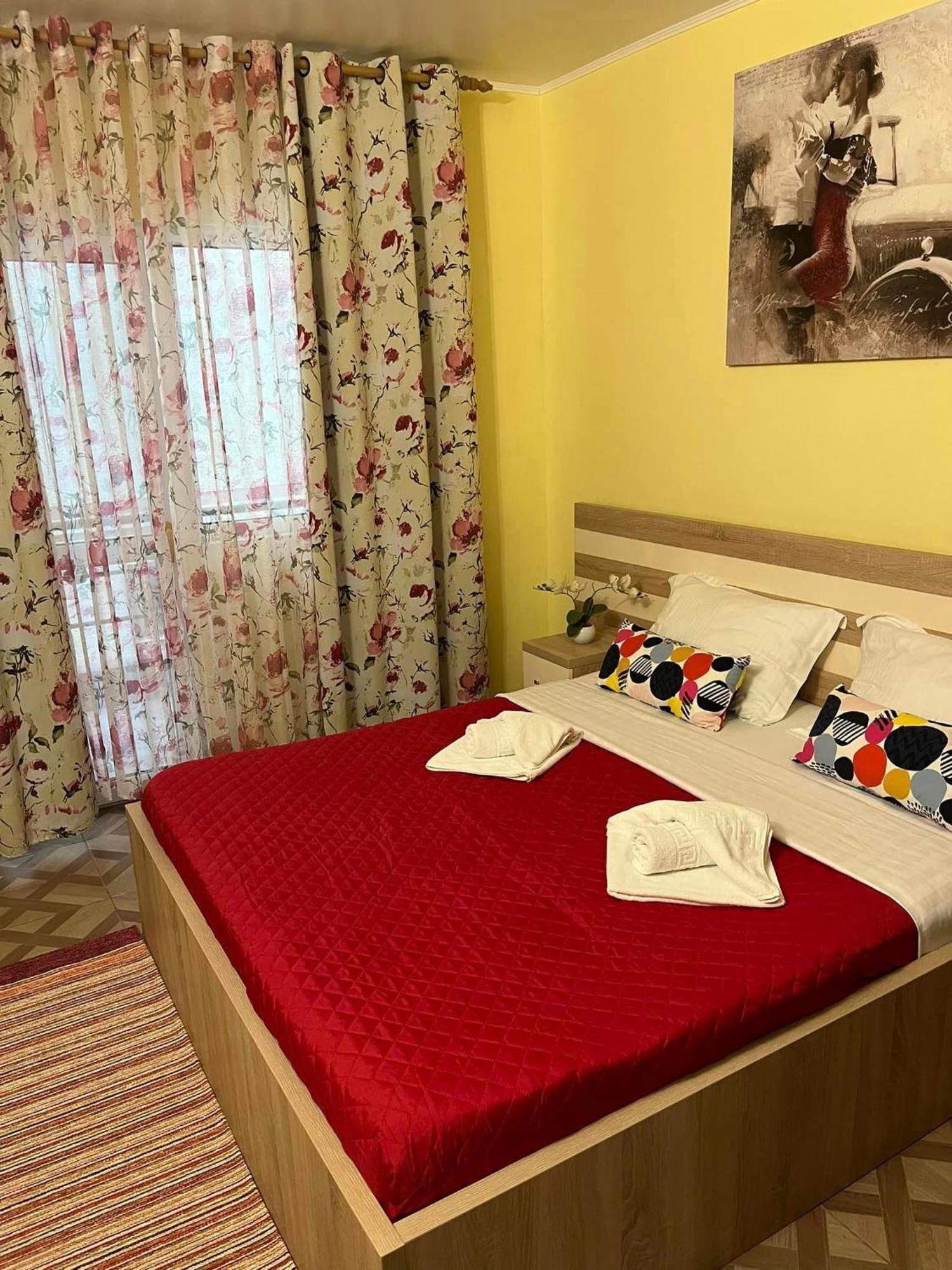 Vila Crinis Западен Ефорие Екстериор снимка